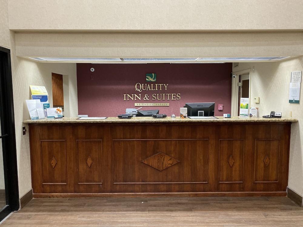 Quality Inn & Suites Pine Bluff Eksteriør bilde