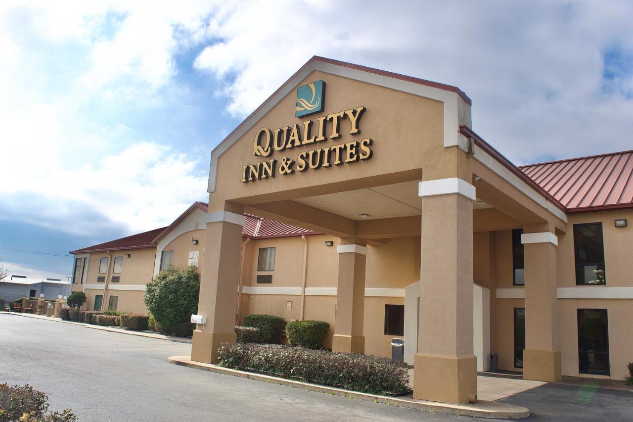 Quality Inn & Suites Pine Bluff Eksteriør bilde