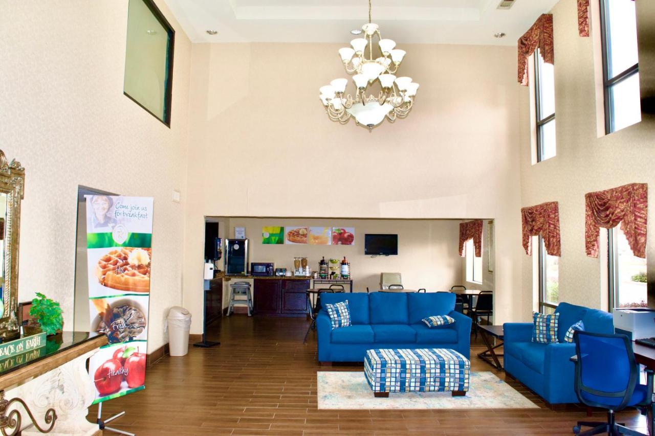 Quality Inn & Suites Pine Bluff Eksteriør bilde