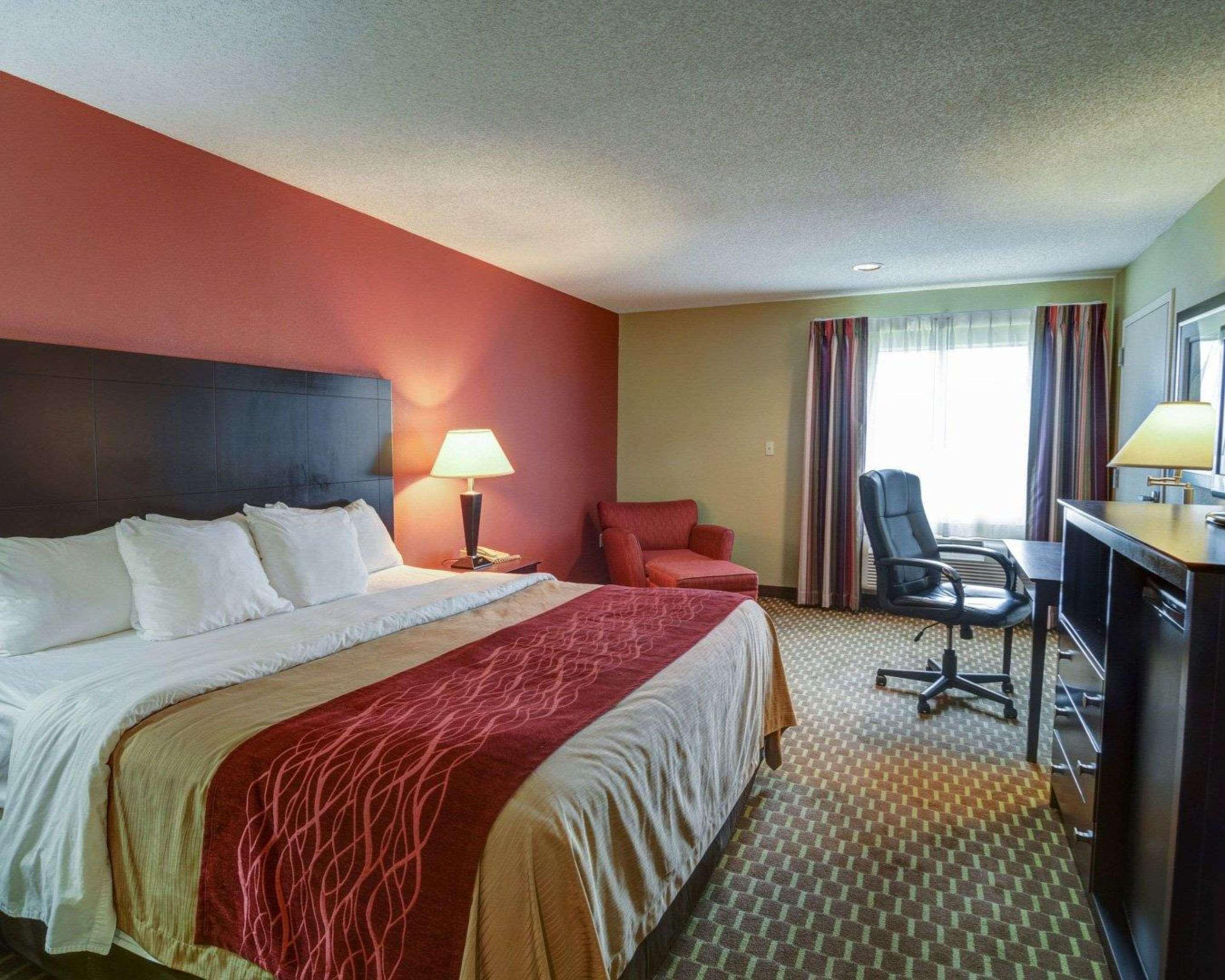 Quality Inn & Suites Pine Bluff Eksteriør bilde