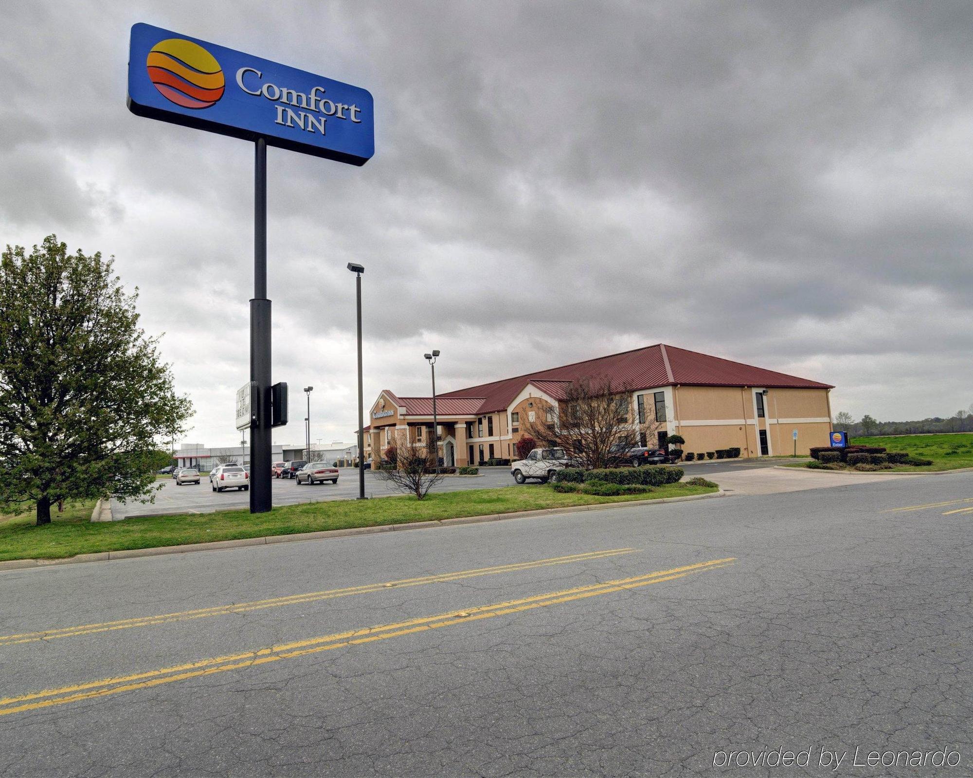 Quality Inn & Suites Pine Bluff Eksteriør bilde