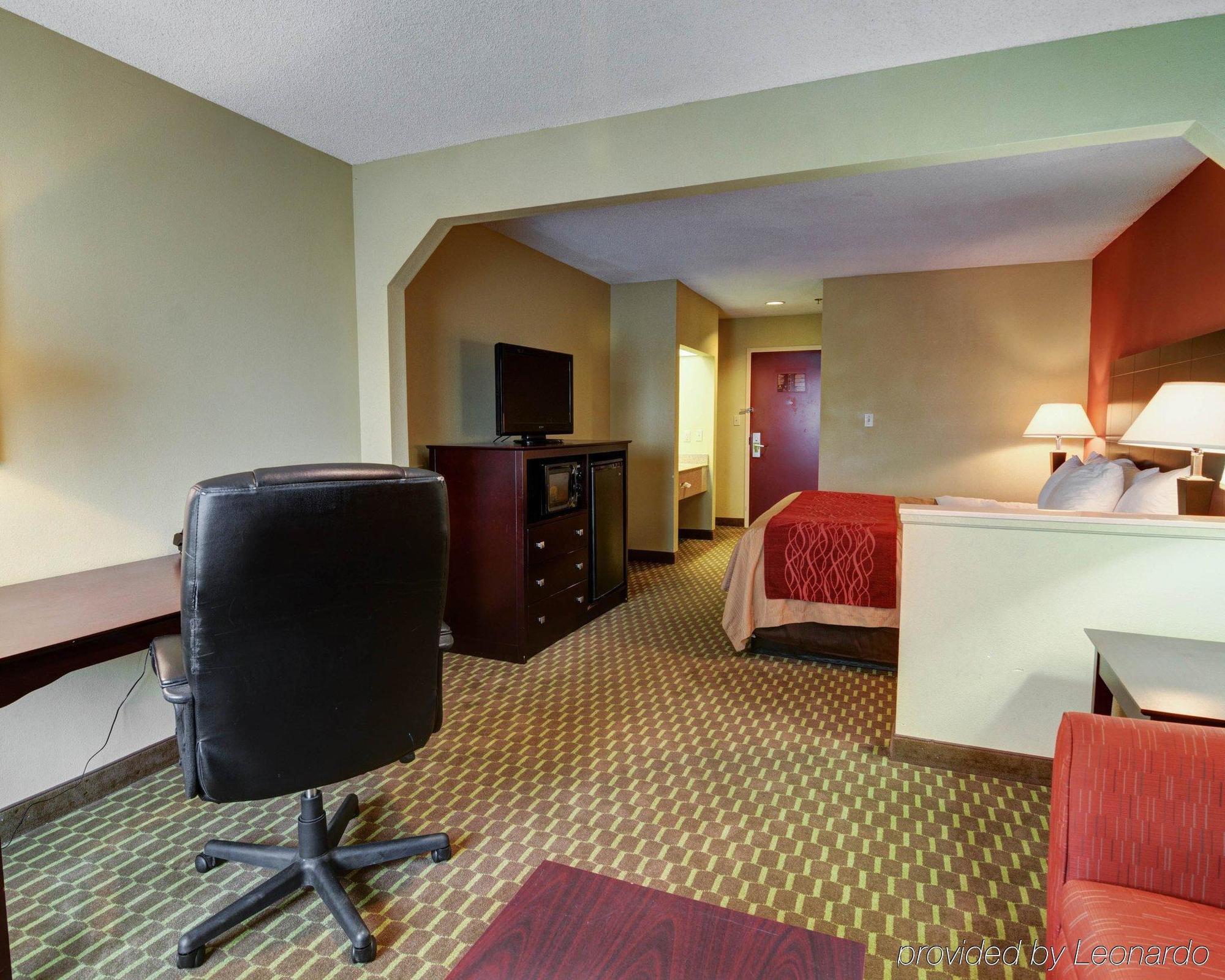 Quality Inn & Suites Pine Bluff Eksteriør bilde