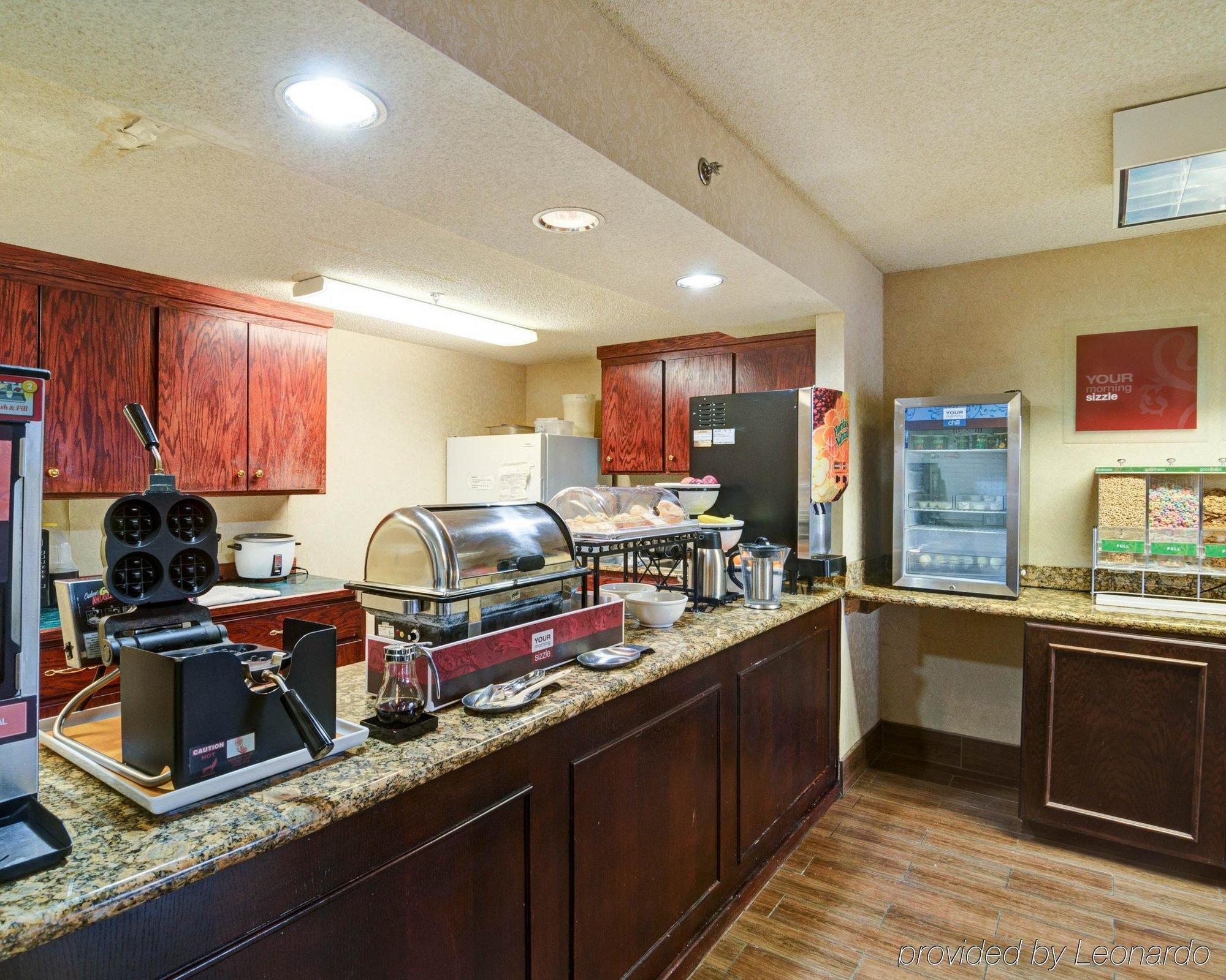 Quality Inn & Suites Pine Bluff Eksteriør bilde